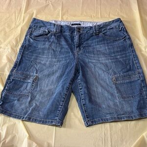 Tommy Hilfiger Denim Blue Women's Cargo Shorts size 14